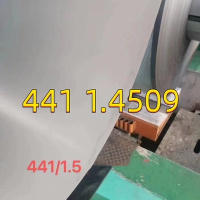 Aisi 441 1.4509 0.8 มิลลิเมตรแผ่นเหล็กไร้สแตนเลส 2D พื้นที่ 1220 * 2440 มม สําหรับอุตสาหกรรมรถยนต์