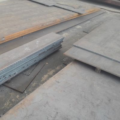 Hot Dipped Galvanized Steel Checkered Plate ASTM A36 SS400 5mm Thickness 5*10 FEET