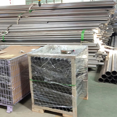 Aisi 441 Ss ERW ท่อเชื่อม กว้าง 45 มม ความหนา 1.5 มม